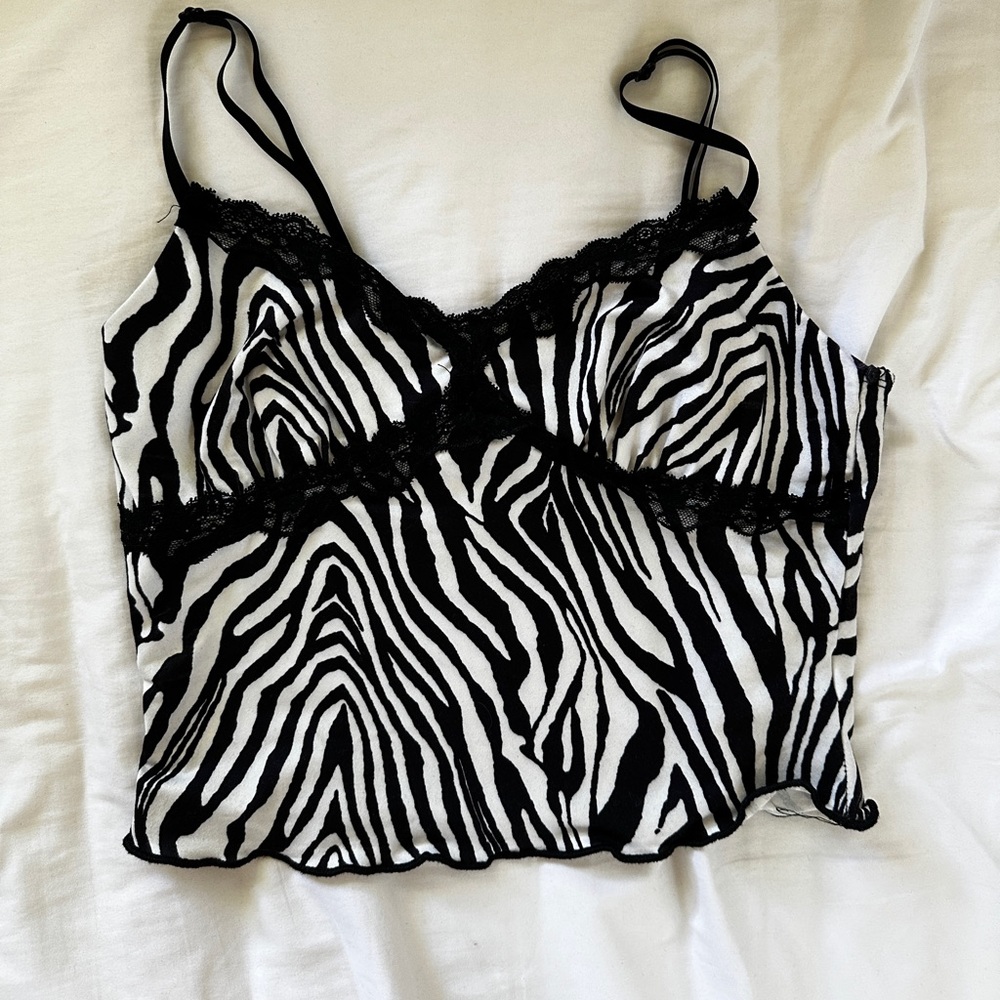 Zebra print lace trim top size M